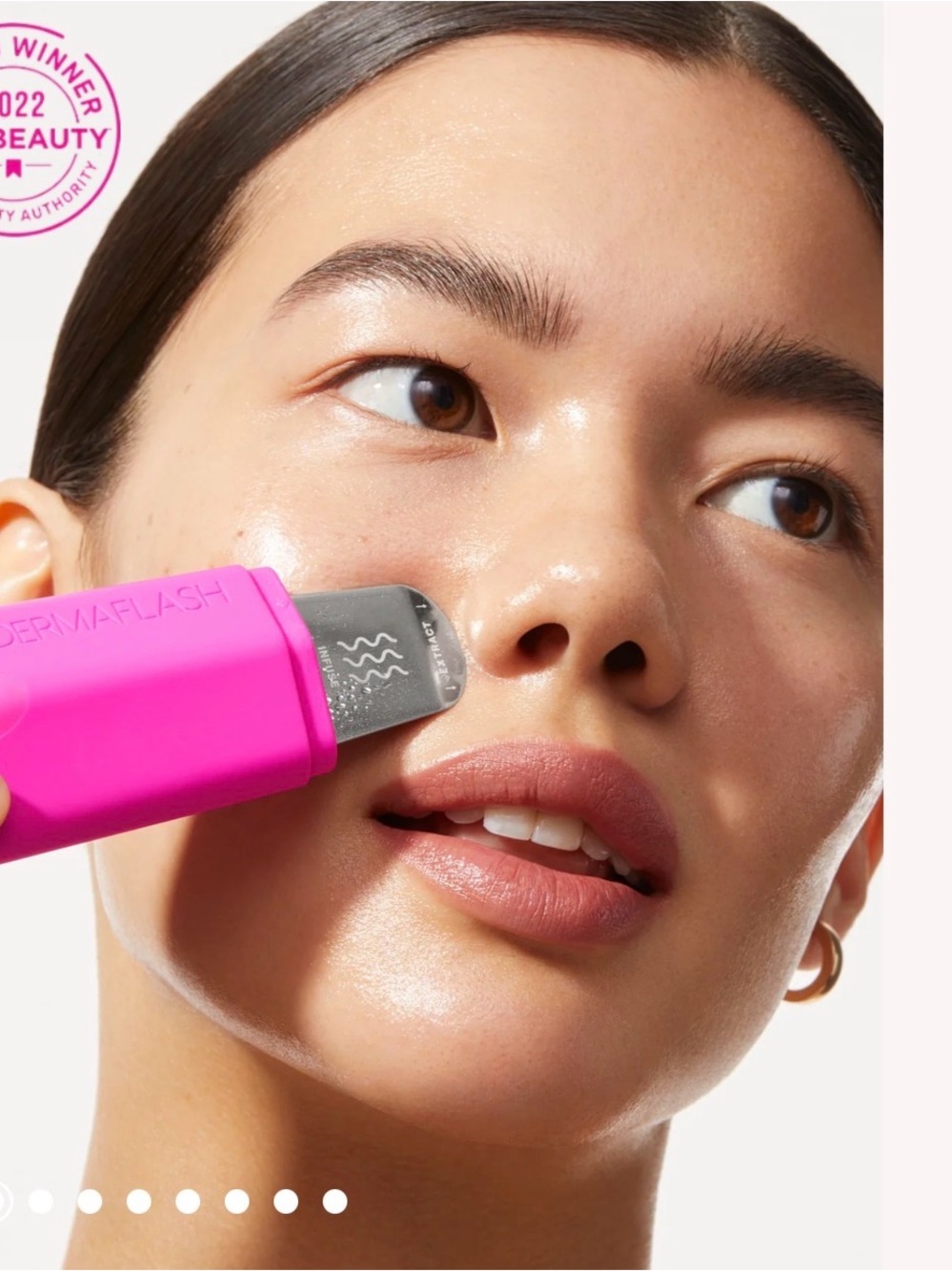 • Dermaflash • Hot Pink Pore Cleaning Device - Pop Pink
